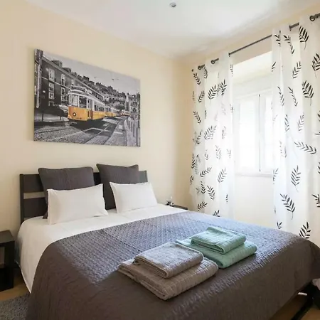 Apartment Photographer's House In Graca Lisbon